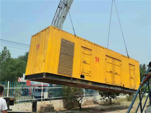 东河镇300KW柴油发电机组油耗是多少？