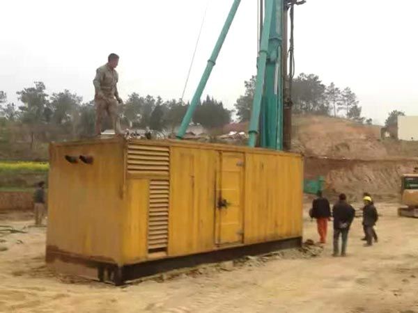 东河镇如何判断水冷式机油散热器密封件是否需要更换？